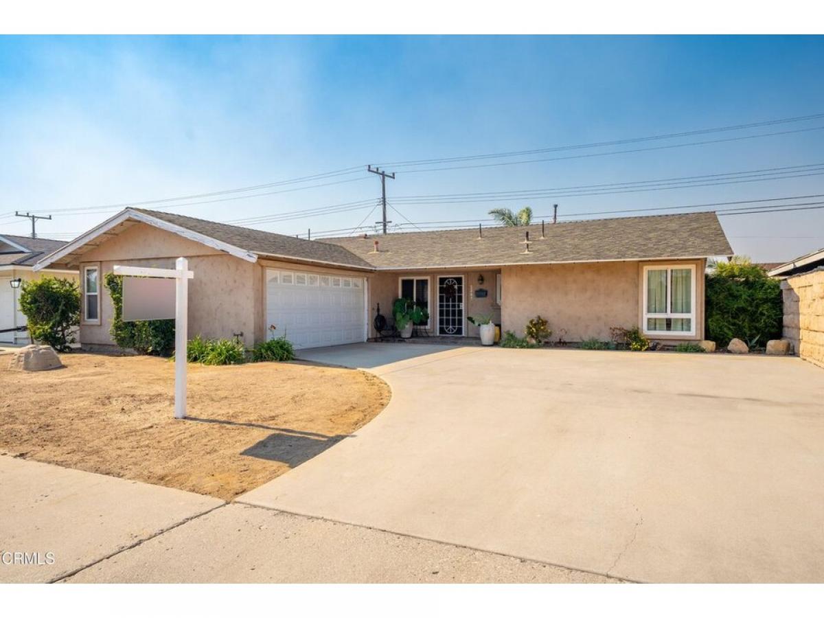 Picture of Home For Sale in Oxnard, California, United States