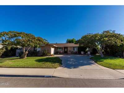 Home For Sale in Camarillo, California