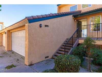 Home For Sale in Fillmore, California