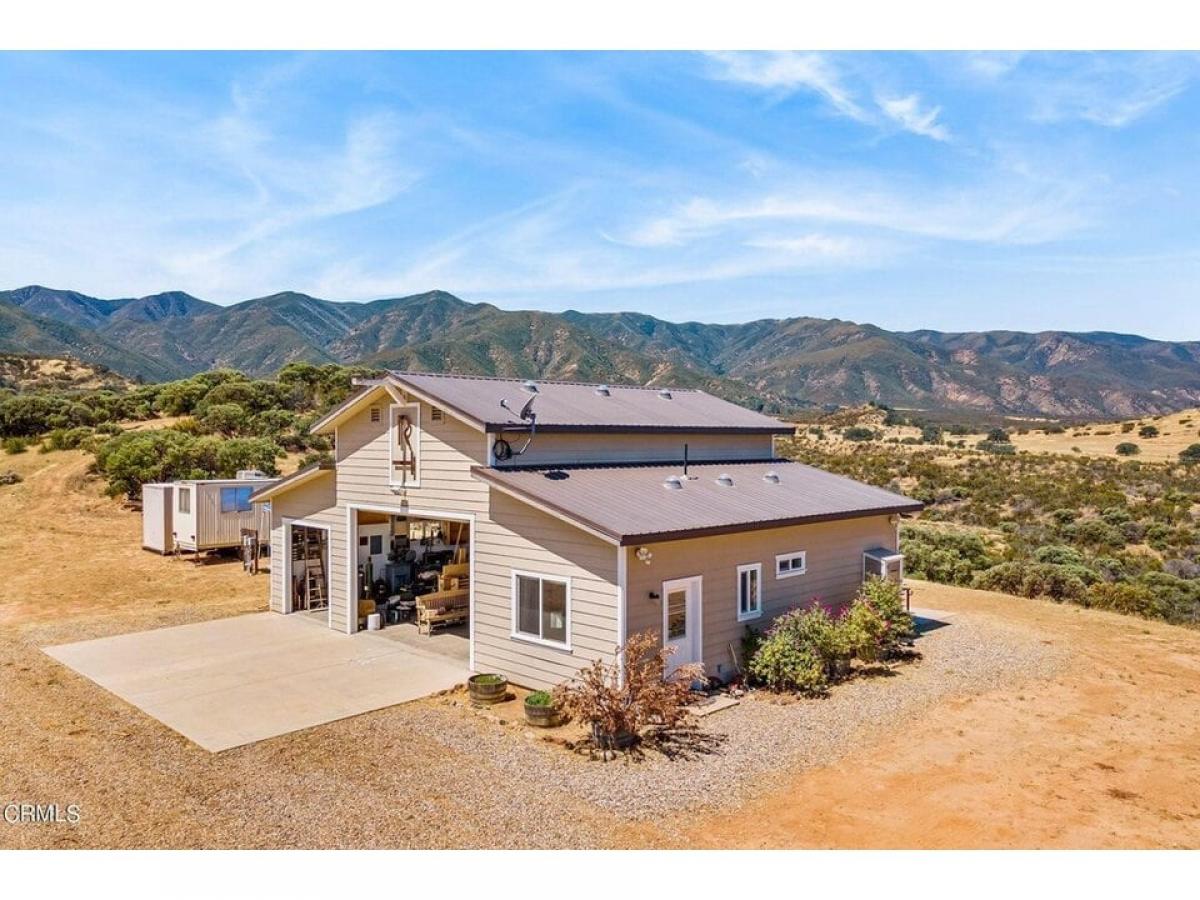 Picture of Home For Sale in Cuyama, California, United States