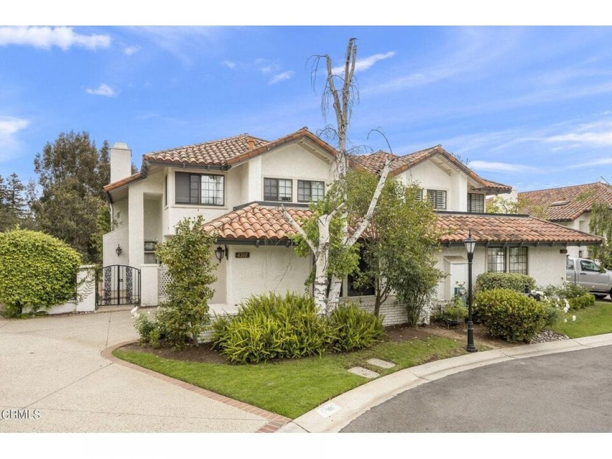 Picture of Home For Sale in Westlake Village, California, United States