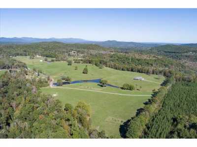 Home For Sale in Oakdale, Tennessee