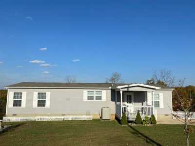 Home For Sale in Celina, Tennessee