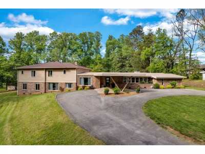 Home For Sale in Sparta, Tennessee