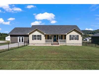 Home For Sale in Livingston, Tennessee