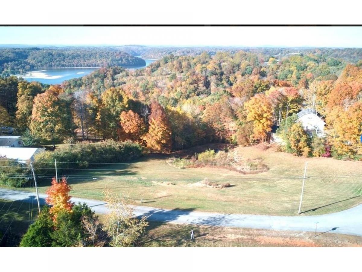 Picture of Residential Land For Sale in Byrdstown, Tennessee, United States