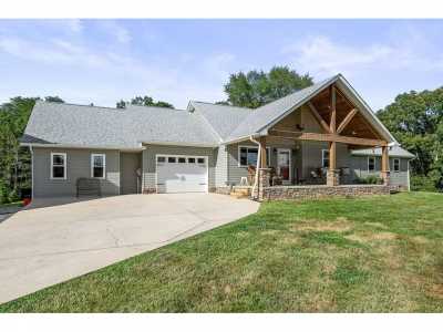 Home For Sale in Sparta, Tennessee