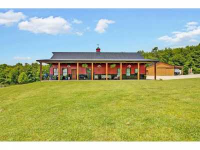 Home For Sale in Jamestown, Tennessee