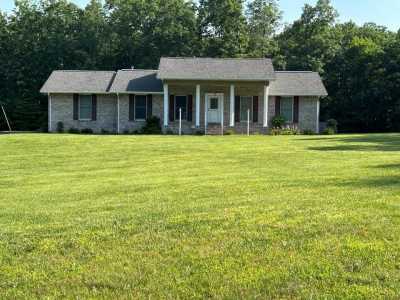 Home For Sale in Jamestown, Tennessee