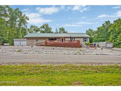 Home For Sale in Jamestown, Tennessee