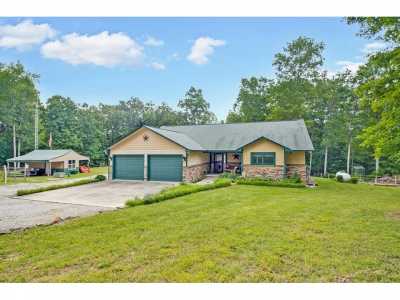 Home For Sale in Jamestown, Tennessee