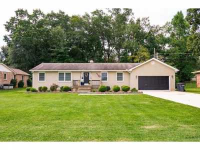 Home For Sale in Cookeville, Tennessee