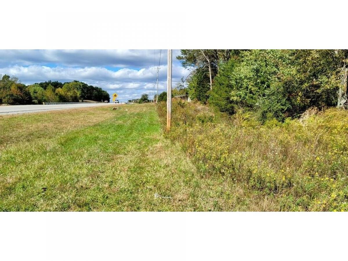 Picture of Residential Land For Sale in Spencer, Tennessee, United States