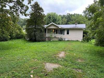 Home For Sale in Jamestown, Tennessee