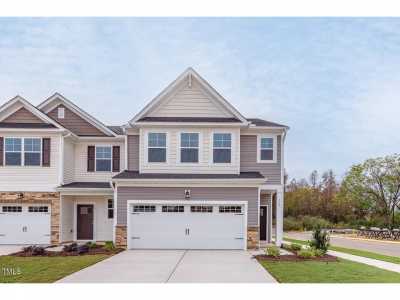 Home For Sale in Lillington, North Carolina