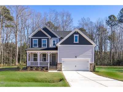 Home For Sale in Lillington, North Carolina