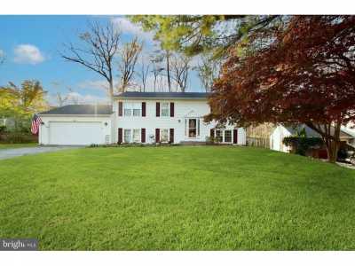 Home For Sale in Woodbridge, Virginia