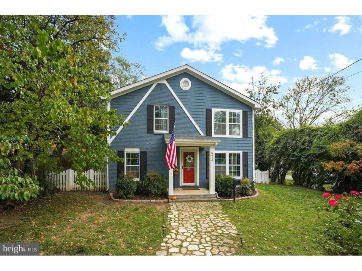 Picture of Home For Sale in Alexandria, Virginia, United States