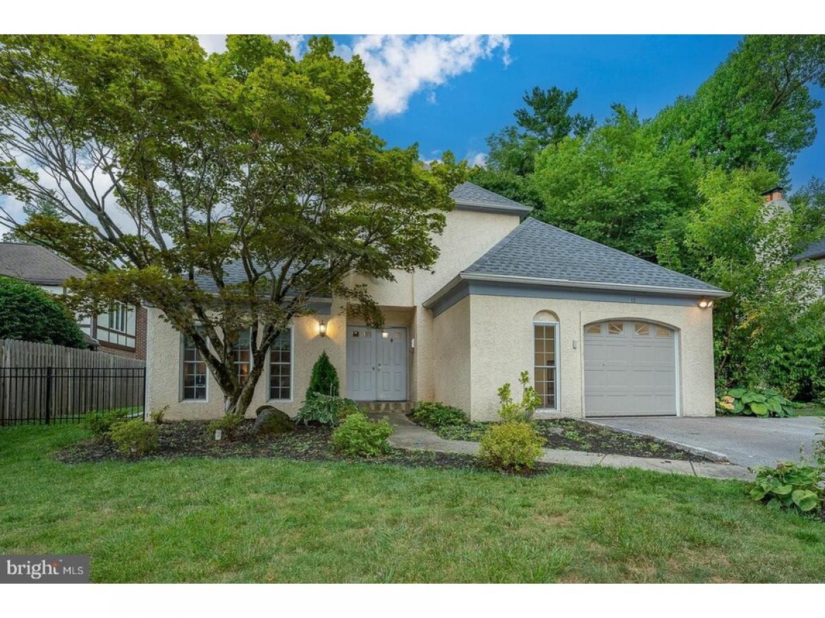 Picture of Home For Sale in Merion Station, Pennsylvania, United States