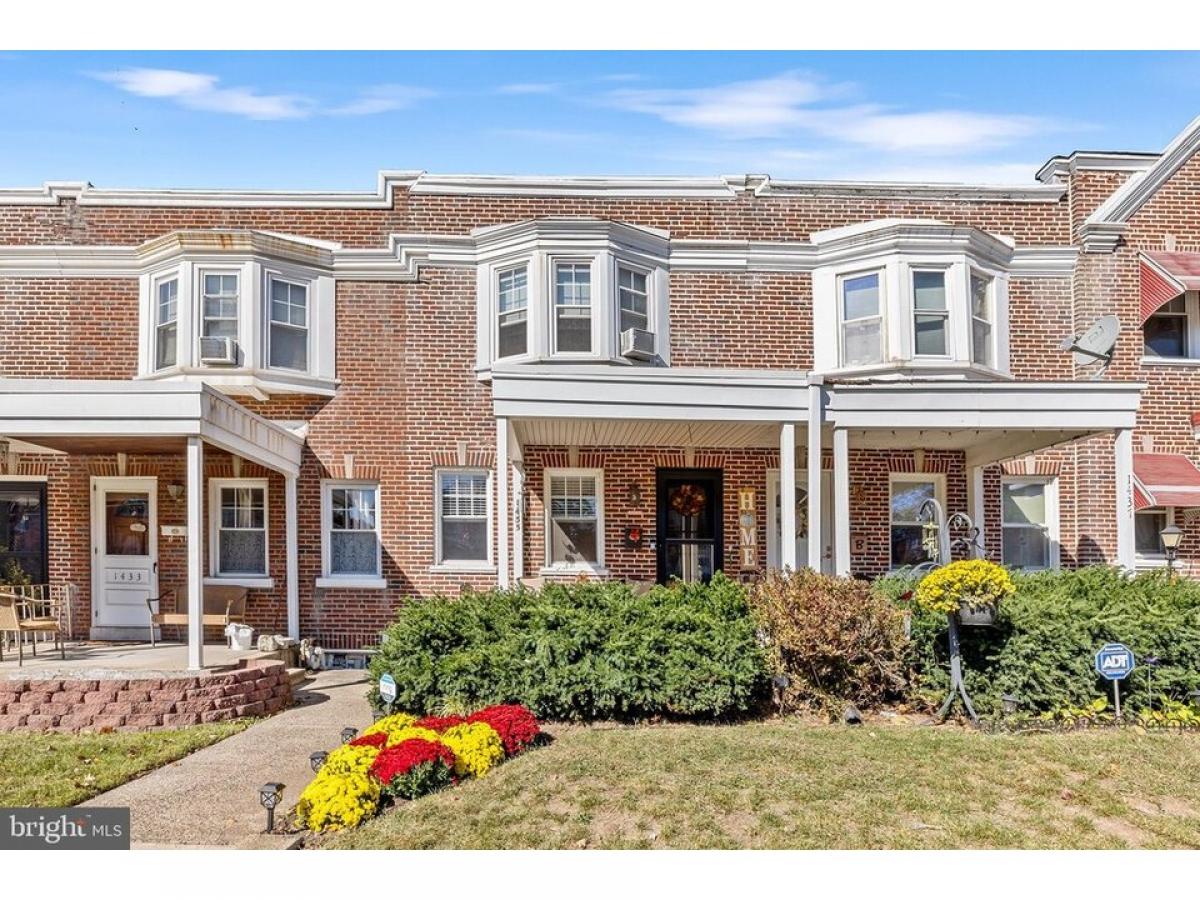 Picture of Home For Sale in Norristown, Pennsylvania, United States