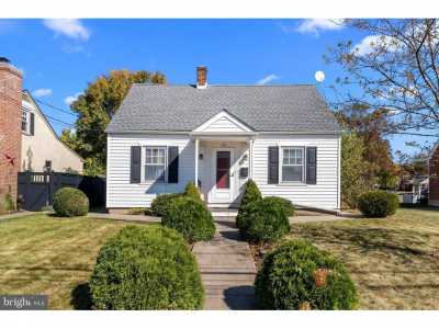 Home For Sale in Souderton, Pennsylvania