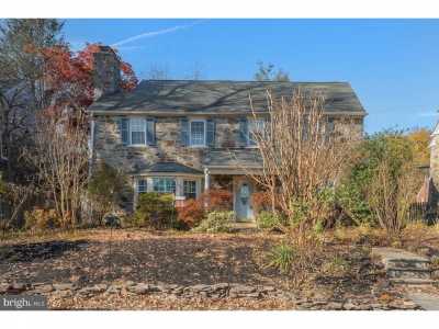 Home For Sale in Wynnewood, Pennsylvania