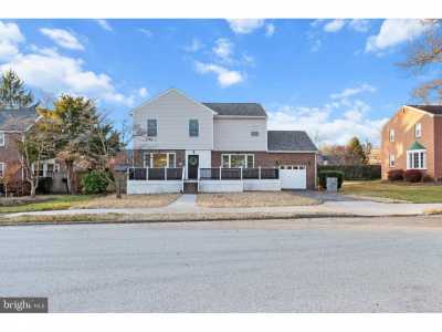 Home For Sale in Phoenixville, Pennsylvania