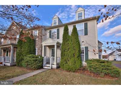 Home For Sale in Perkasie, Pennsylvania