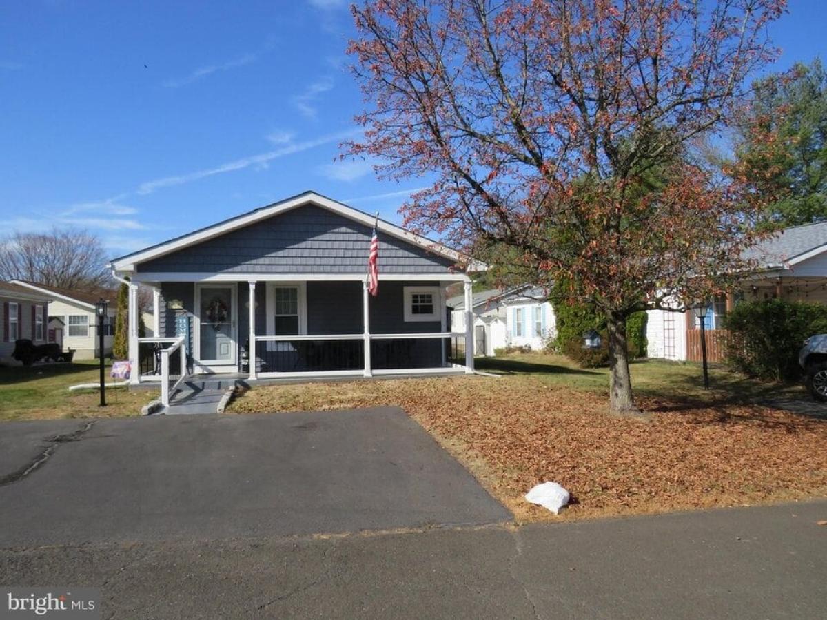 Picture of Home For Sale in New Hope, Pennsylvania, United States