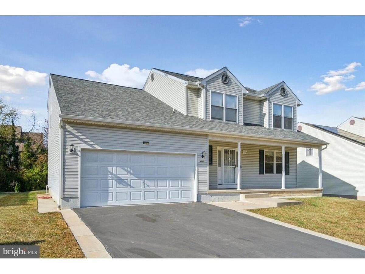 Picture of Home For Sale in Bensalem, Pennsylvania, United States