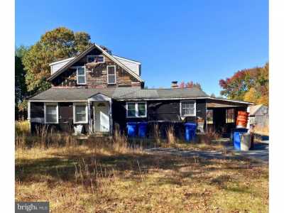 Home For Sale in Sewell, New Jersey