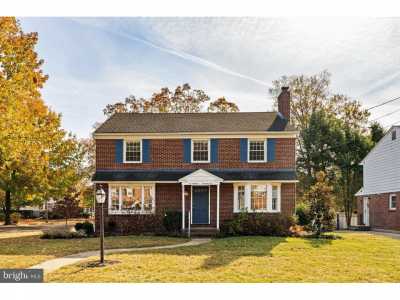 Home For Sale in Haddonfield, New Jersey