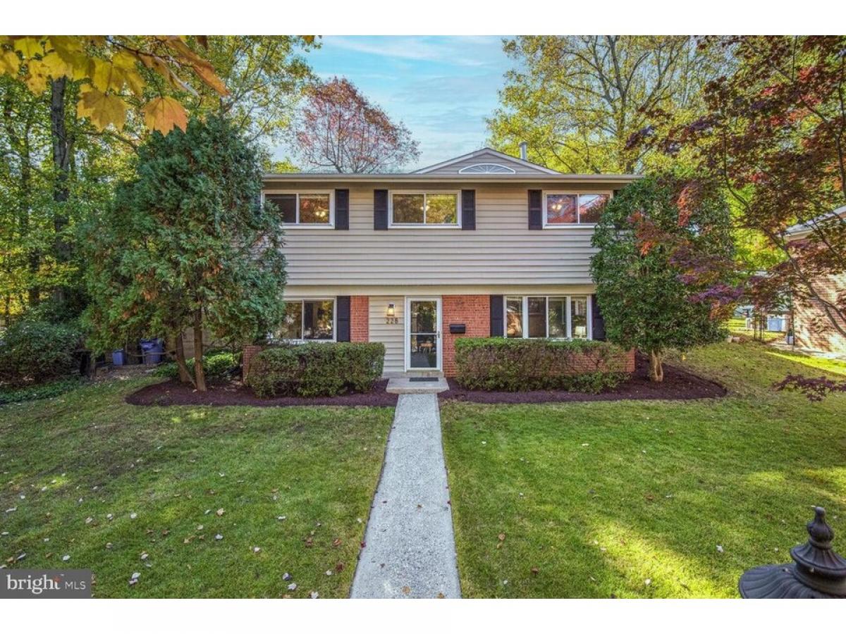 Picture of Home For Sale in Silver Spring, Maryland, United States