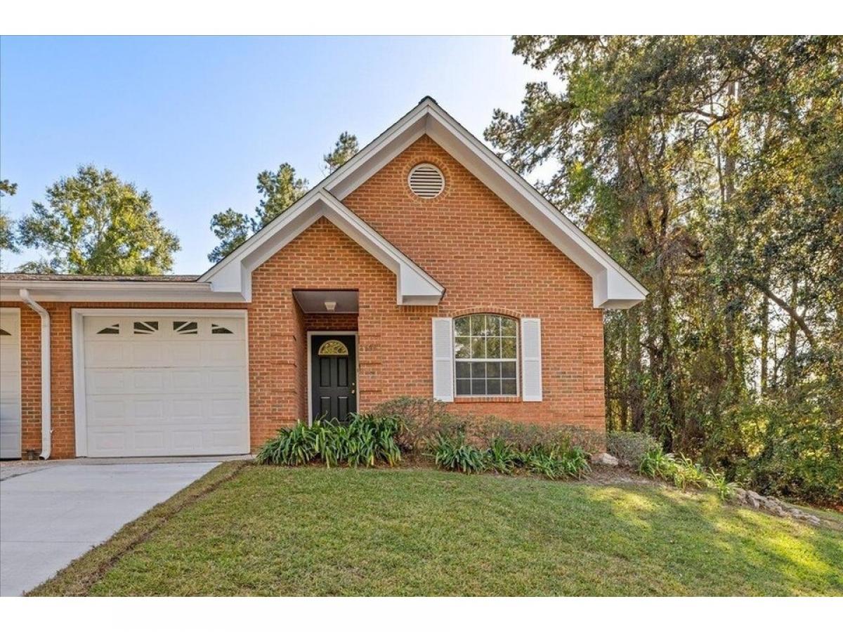 Picture of Home For Sale in Tallahassee, Florida, United States