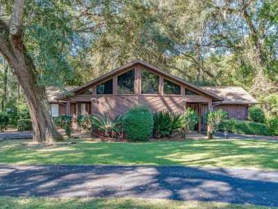 Home For Sale in Tallahassee, Florida