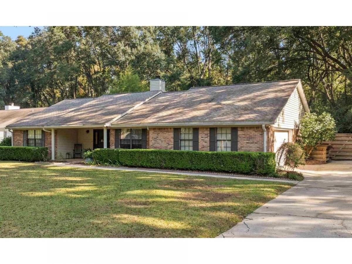 Picture of Home For Sale in Tallahassee, Florida, United States