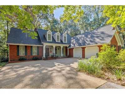 Home For Sale in Thomasville, Georgia