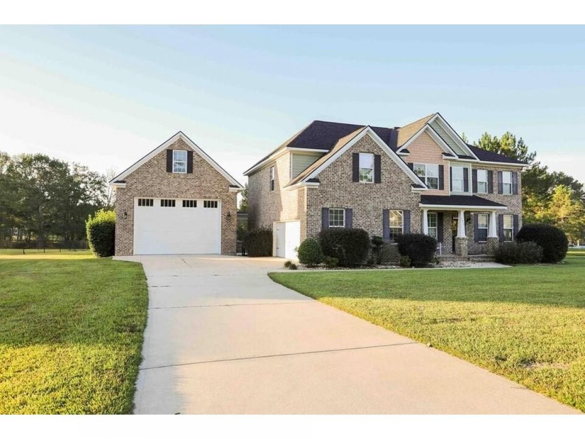 Picture of Home For Sale in Thomasville, Georgia, United States