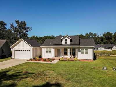 Home For Sale in Thomasville, Georgia