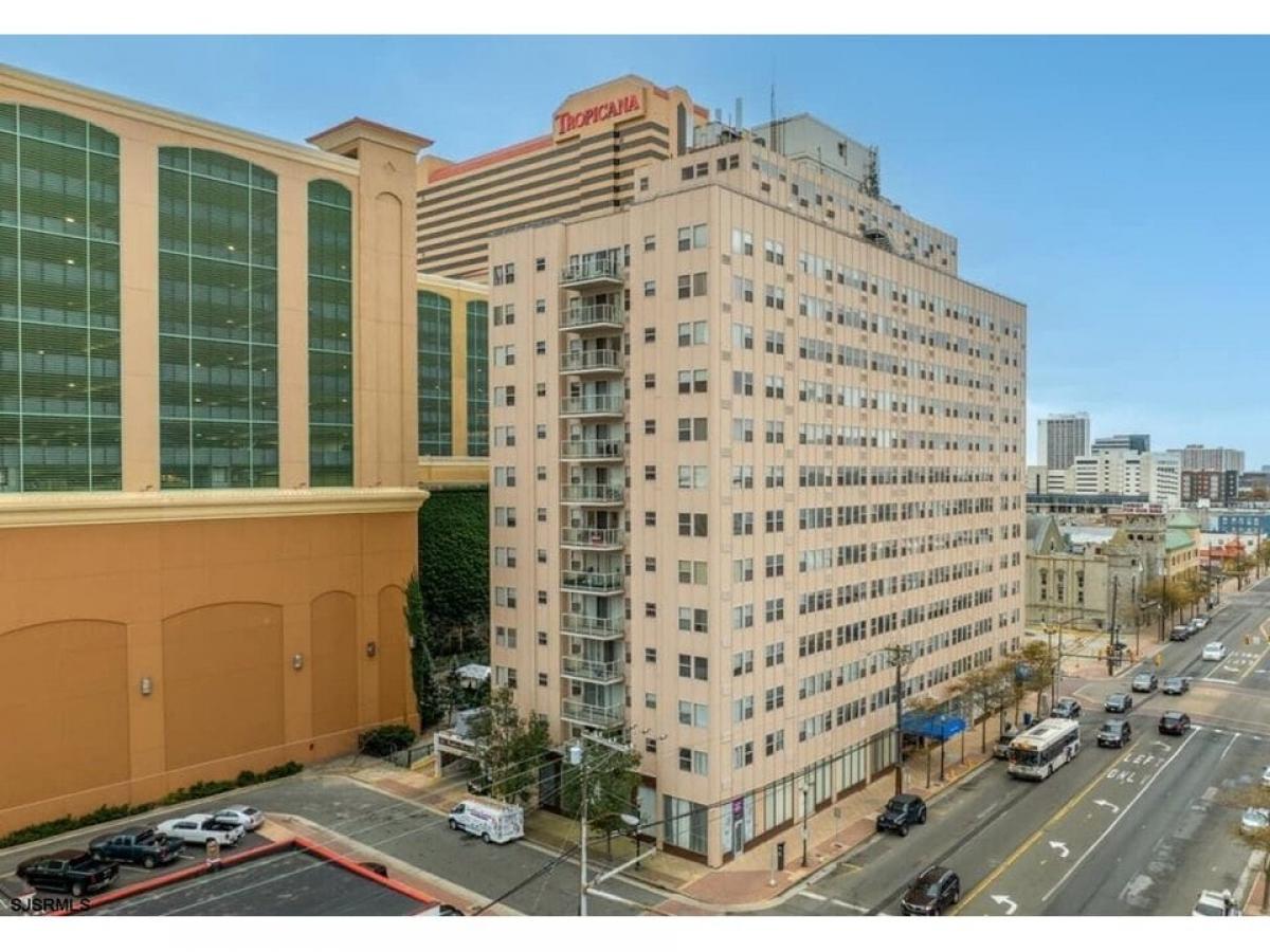 Picture of Home For Sale in Atlantic City, New Jersey, United States