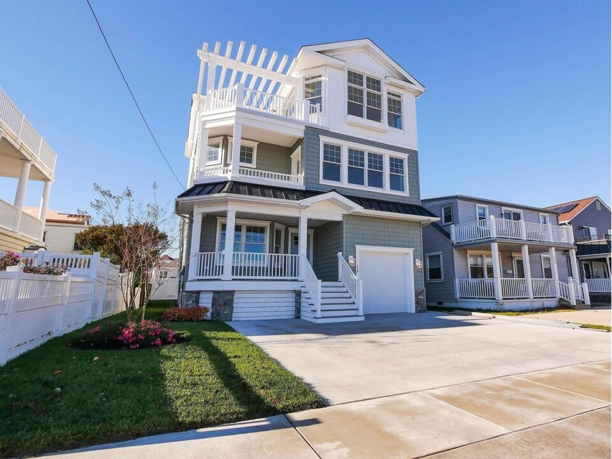 Picture of Home For Sale in Brigantine, New Jersey, United States