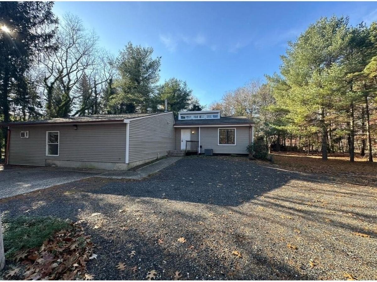 Picture of Home For Sale in Galloway Township, New Jersey, United States