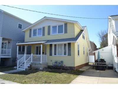 Home For Sale in Ventnor, New Jersey