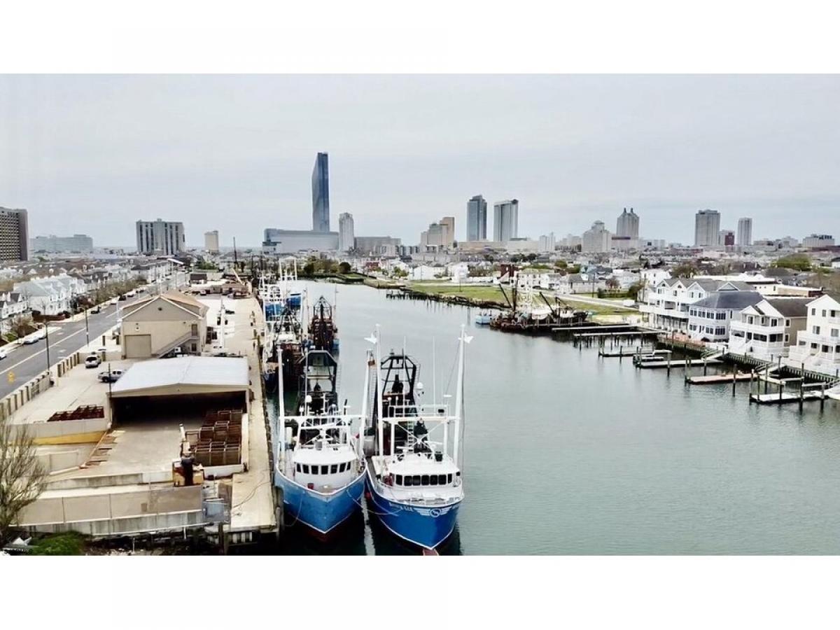 Picture of Residential Land For Sale in Atlantic City, New Jersey, United States