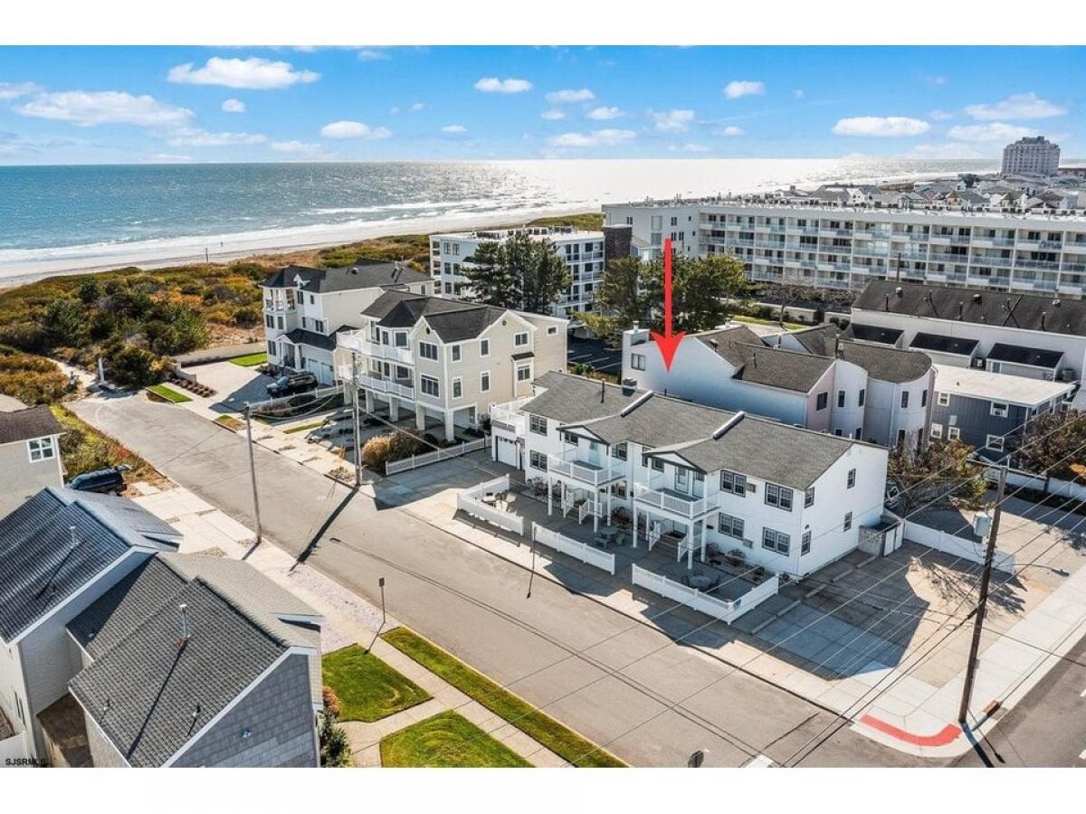 Picture of Home For Sale in Brigantine, New Jersey, United States