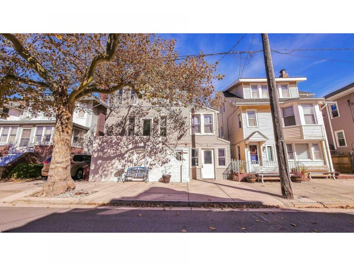 Picture of Home For Sale in Ventnor, New Jersey, United States