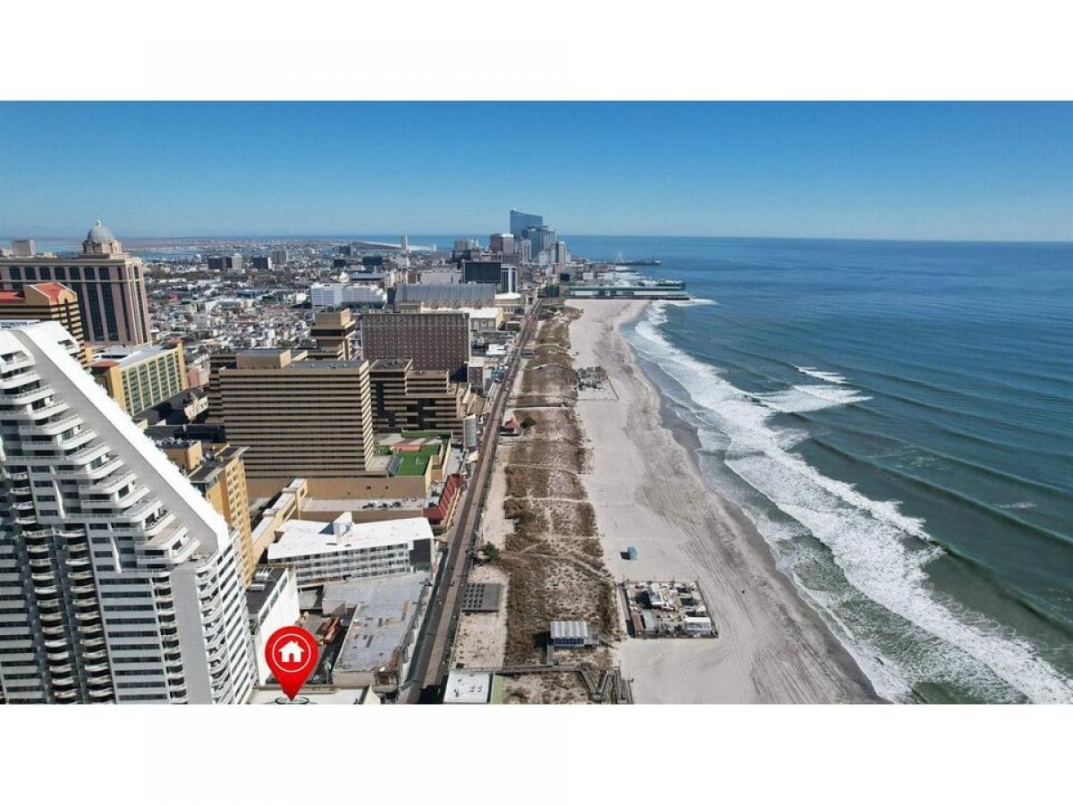 Picture of Home For Sale in Atlantic City, New Jersey, United States