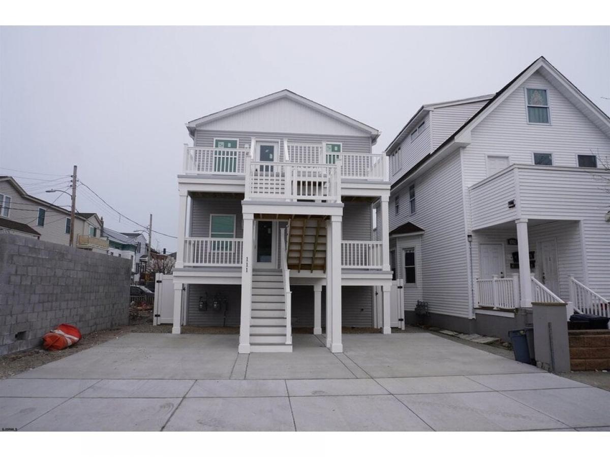 Picture of Home For Sale in Atlantic City, New Jersey, United States