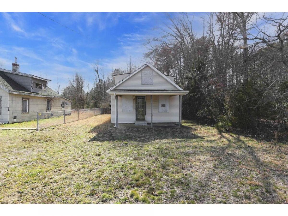 Picture of Home For Sale in Egg Harbor City, New Jersey, United States