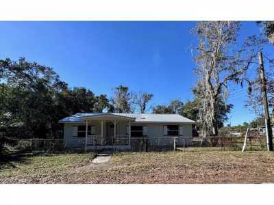 Home For Sale in Palatka, Florida